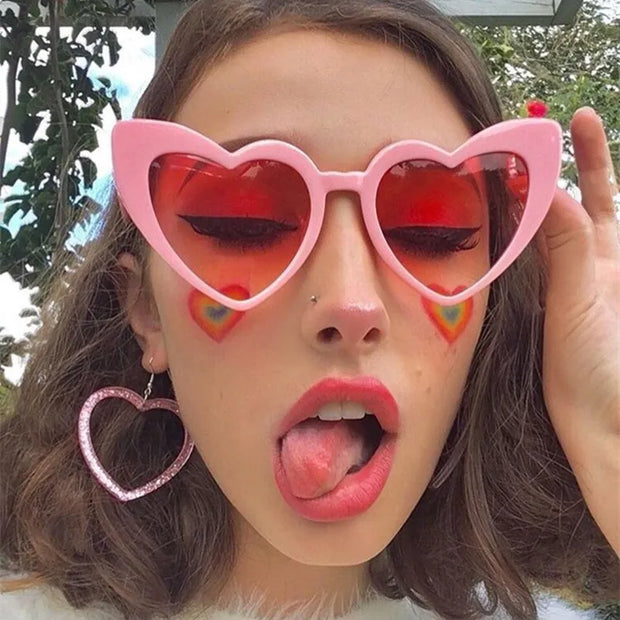 Love Heart Cat Eye Sunglasses Woman Vintage Christmas Gift Black Pink Red Heart Shape Sun Glasses For Woman Uv400