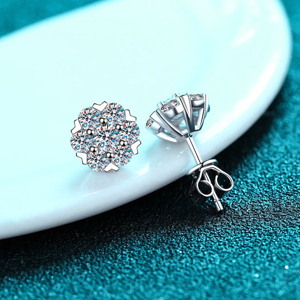 LORIELE Moissanite Diamond Stud Earrings 18K White Gold Plated Silver Flower Eearring for Brilliant Moissanite Party Jewelry