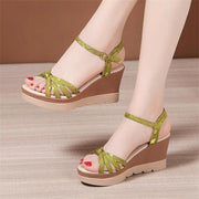 Hot Sale Thick Sole Leather Casual Platform Sandals Women Summer 2024 High Heels Wedges Shoes for Office Beach Mother